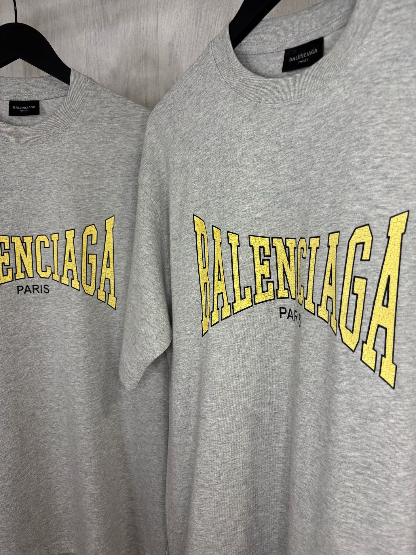 B CAMISETA