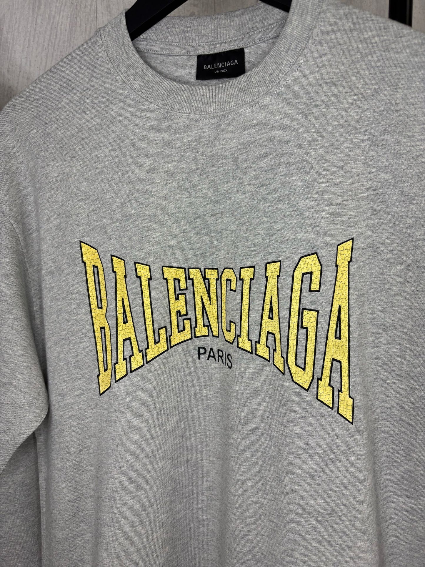 B CAMISETA