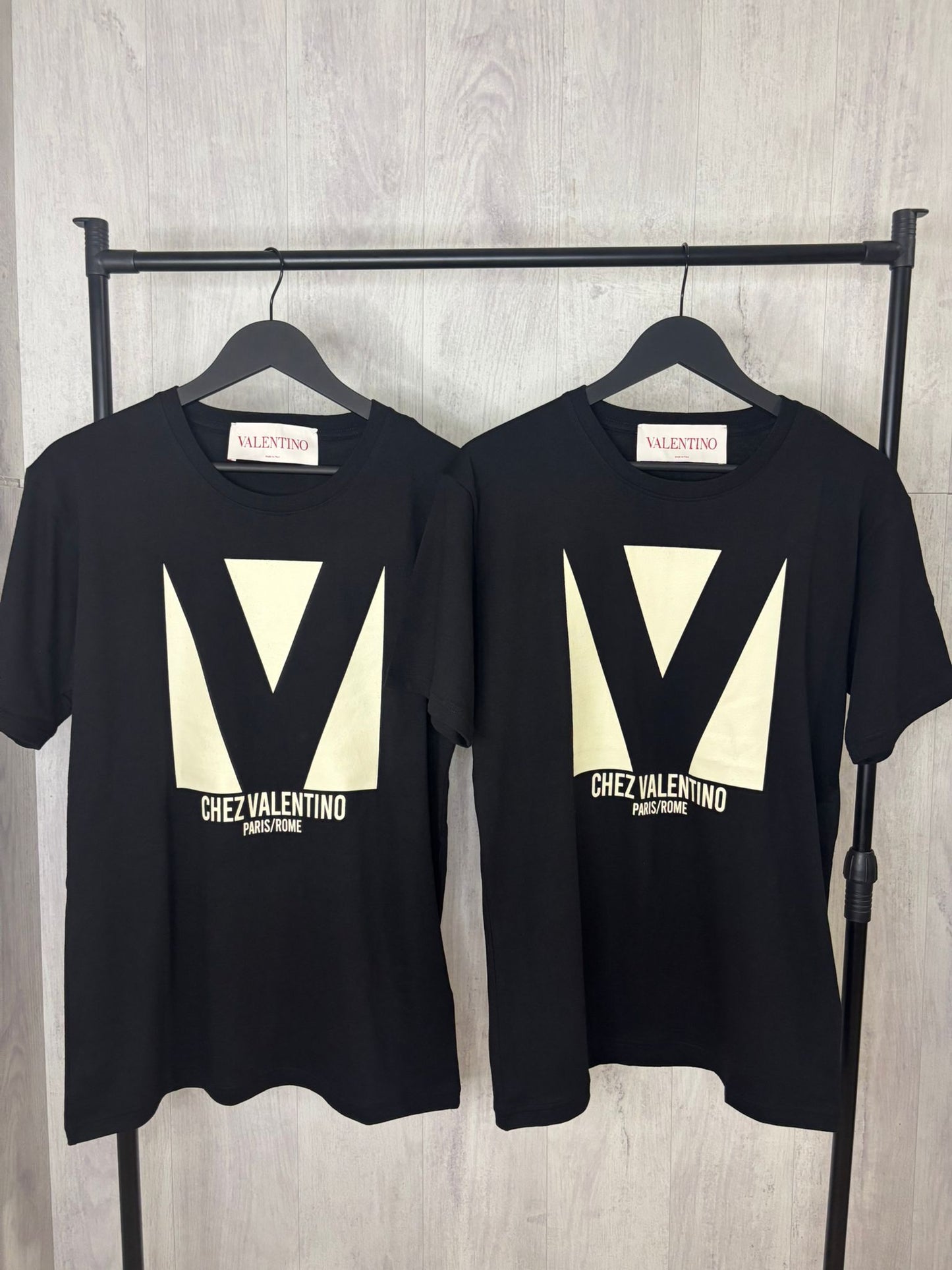 V CAMISETA