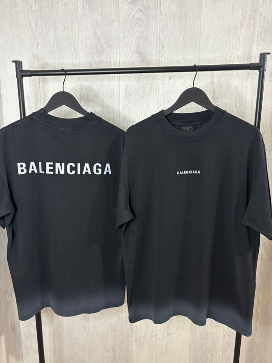 B CAMISETA