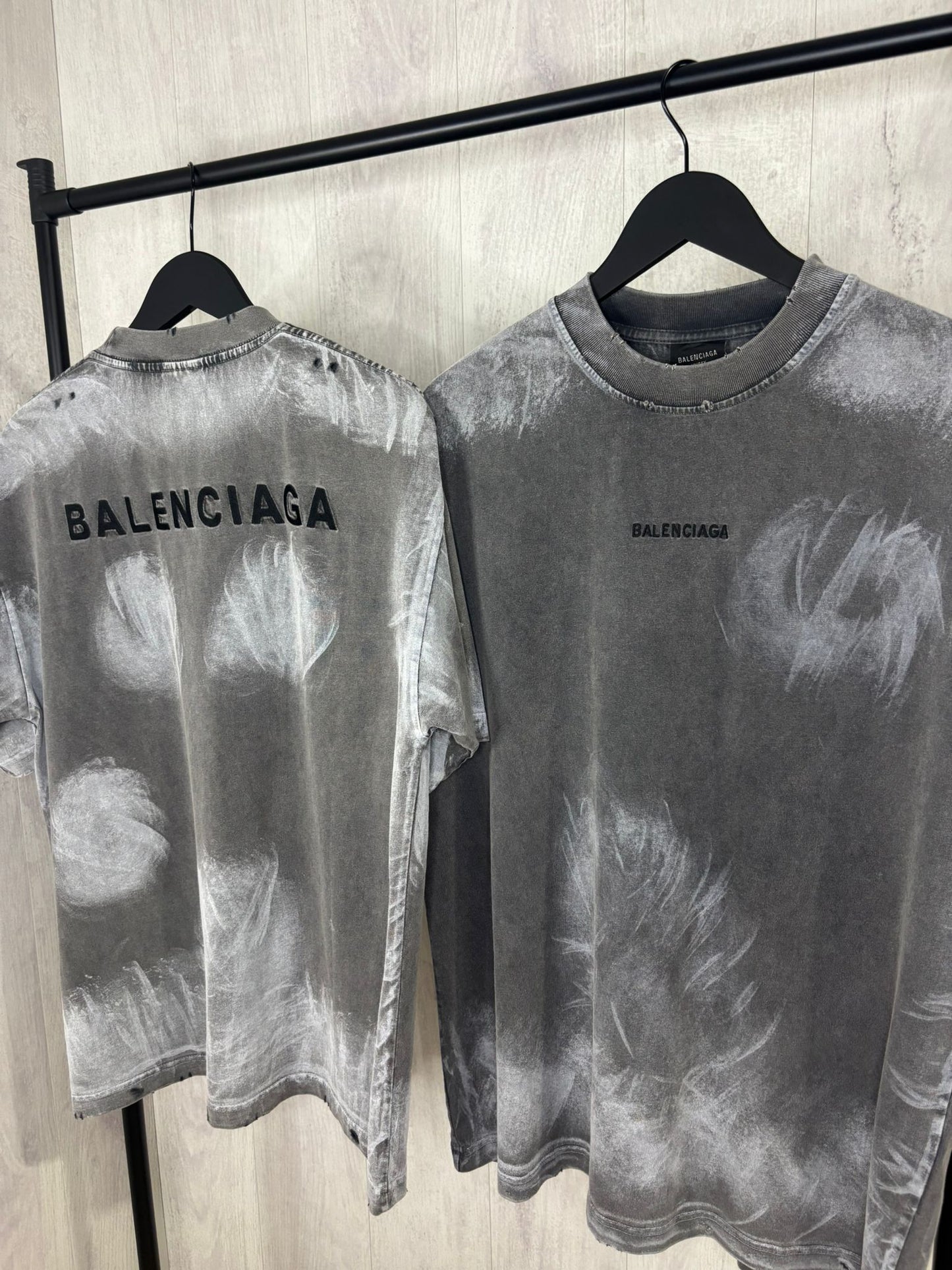 B CAMISETA