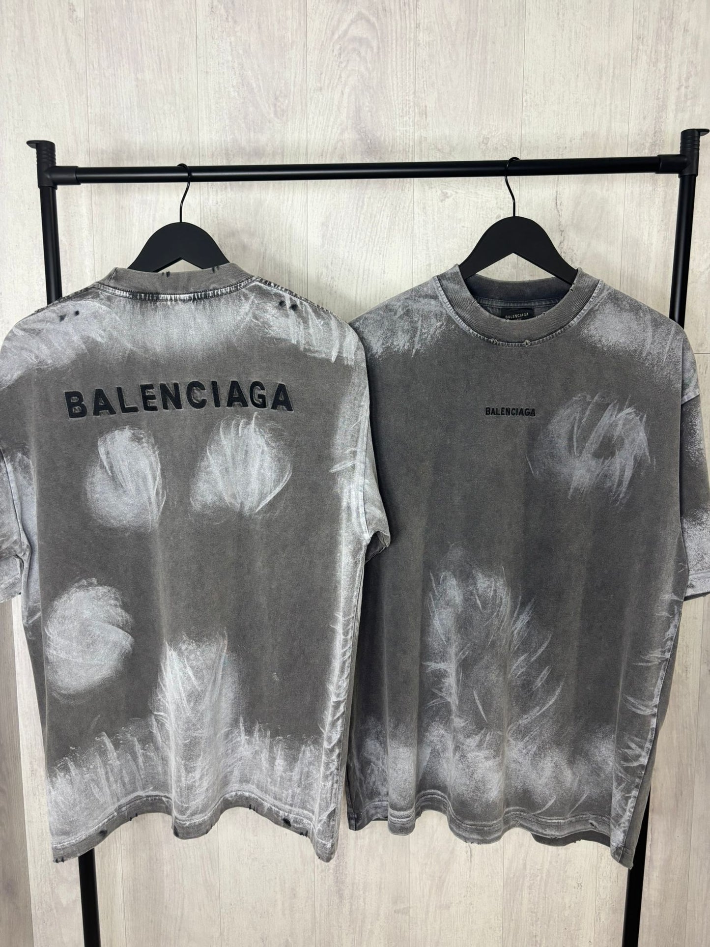 B CAMISETA