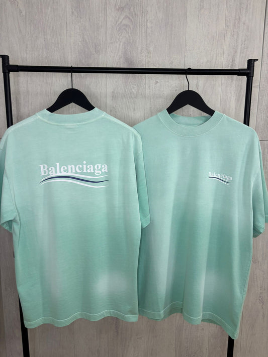 B CAMISETA