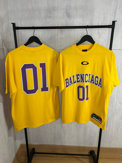 B CAMISETA