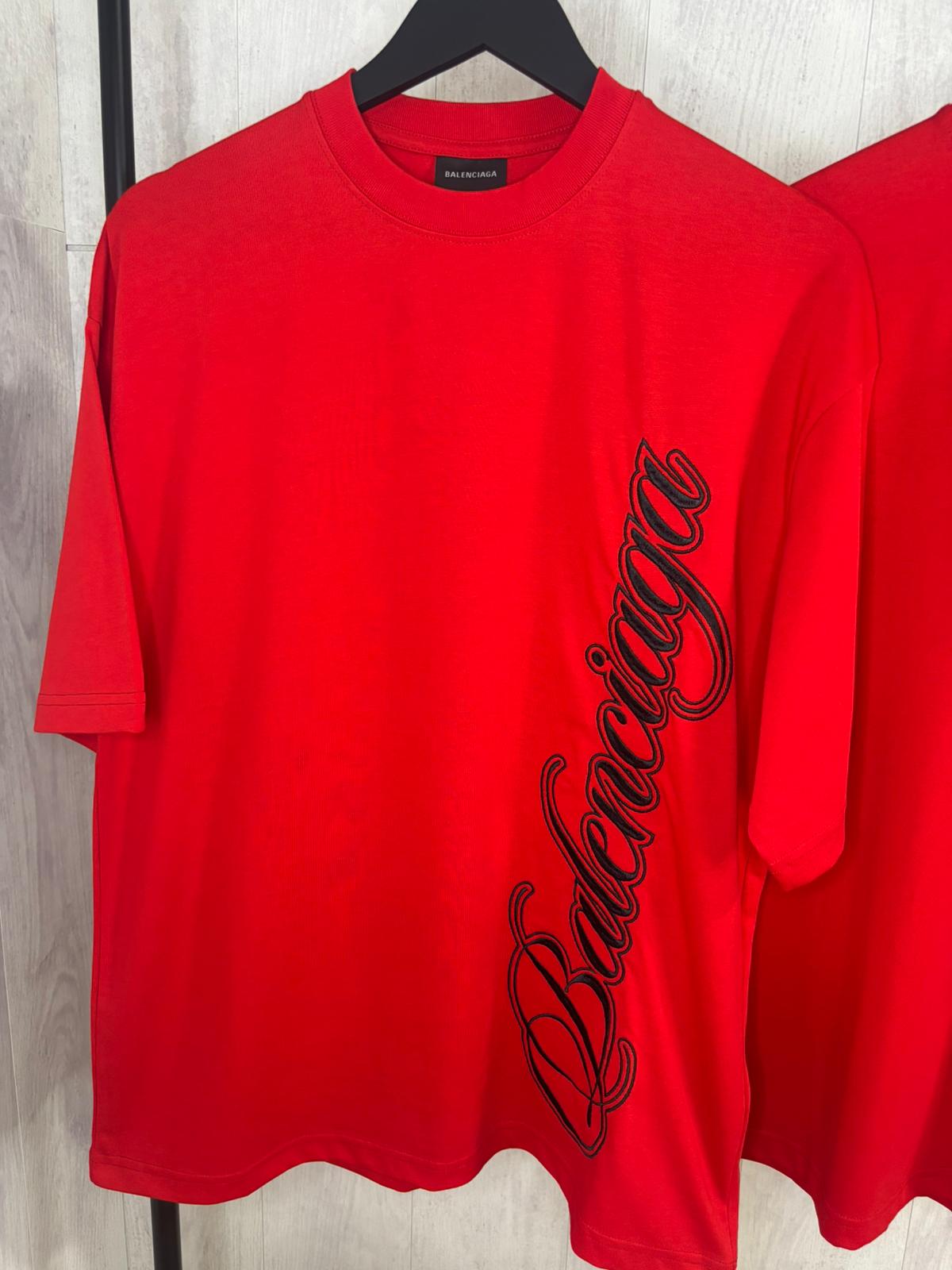 B CAMISETA